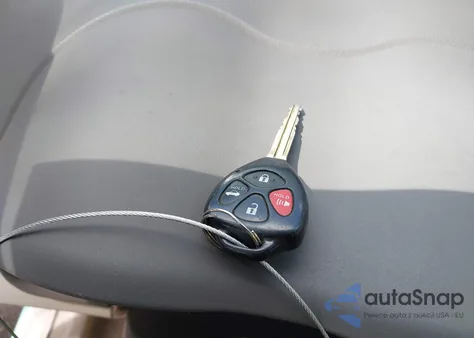 2010 Toyota Corolla Le z USA, uszkodzony, nr VIN 2T1BU4EE5AC284483